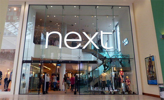 风靡英国的服装品牌NEXT：业绩增长 上调盈利预期